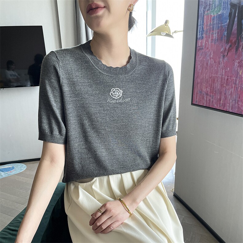 18针扬子纱精纺100纯羊毛圆领针织短袖T恤打底衫女宽松休闲通勤薄,女装T恤,玖雪绒羊绒