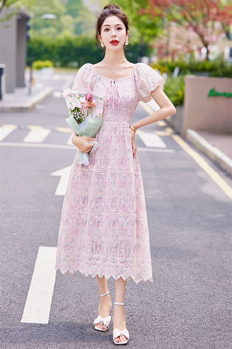 粉色蕾丝连衣裙女2024夏季新款法式温柔风超好看收腰显瘦爆款裙子,女装连衣裙,韩蜜菓