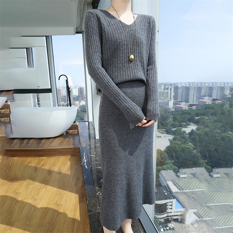 羊毛衫套装女秋冬宽松慵懒风V领抽条毛衣半身裙针织两件套，女装套装/套裙，君贝羊绒