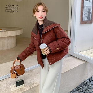 小香风红格子羽绒服女冬季针织大翻领短款面包服小个子流行图片