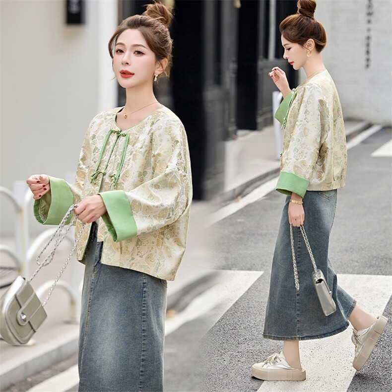 新中式国风外套女2025春秋新款小个子独特好看小香风短款唐装上衣,女装短外套,关键词