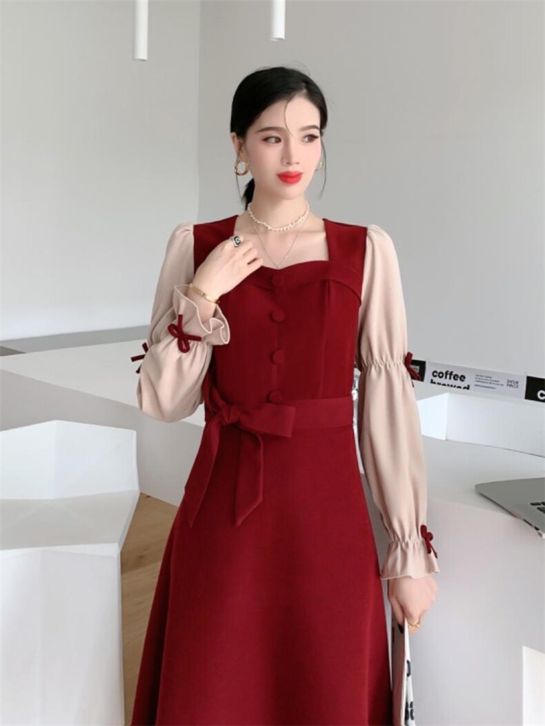 秋装连衣裙，女装连衣裙，艾美多姿