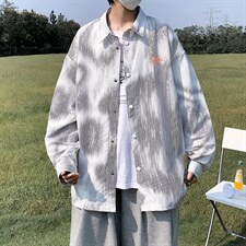 黑色