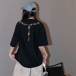 万针全刺绣工艺抖音得物高品质260克重磅纯棉双纱美式高街短袖T恤图片