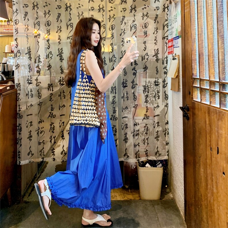 减龄休闲蓝色无袖背心连衣裙女夏季2025新款显瘦木耳边拼接长裙潮,女装连衣裙,维壹