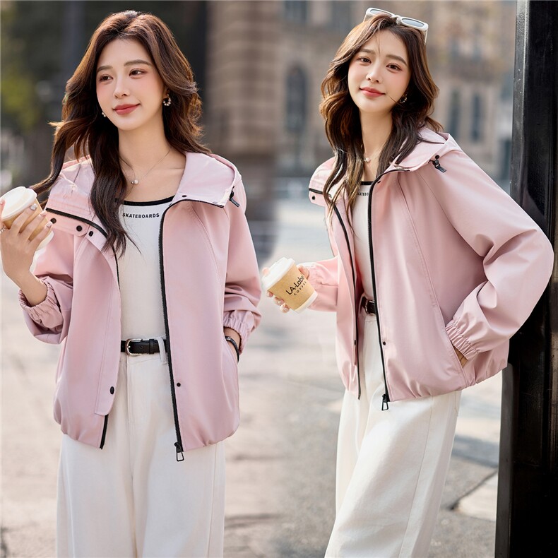 2026春季新款时尚韩版休闲百搭减龄冲锋衣女外套，女装短外套，欧米莱