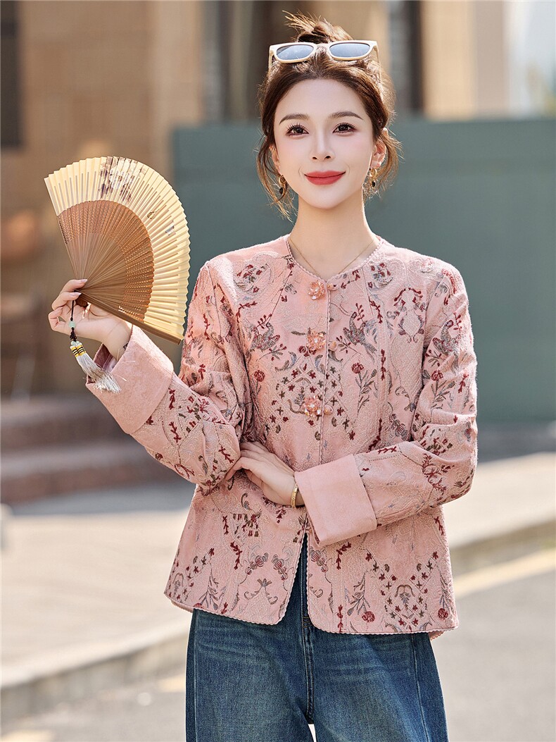 《现货》bao款重工满秀人丝提花面料手工高级花朵扣子短款上衣女，女装短外套，韩宇舍