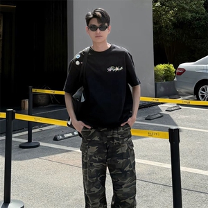 万针全刺绣工艺抖音得物高品质260克重磅纯棉双纱美式高街短袖T恤图片