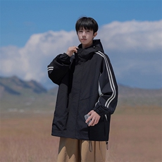 815A-MJ78322-75特春秋装新品条纹户外登山服三防冲锋衣外套男模，男装夹克，星座815A
