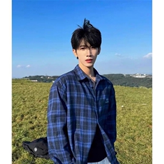 美式潮牌蓝色格子长袖衬衫男女款2026春夏秋季高级感格纹衬衣外套，男装衬衫，星座715-4