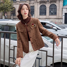 小香风外套女2025秋冬新款独特漂亮超好看韩系短款棕色羊毛呢夹克，女装短外套，依路服饰
