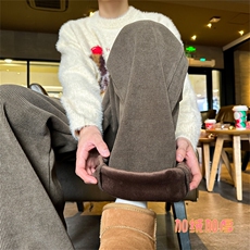 卡其色