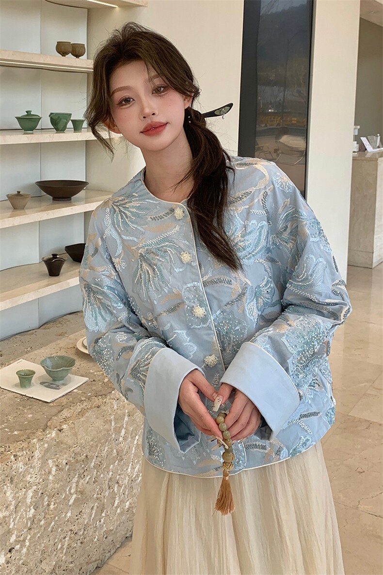 璀璨刺绣短外套女重工钉珠上衣2025春季新款轻奢风拼接别致夹克衫,女装短外套,浙宝208A