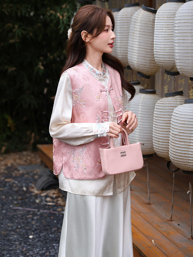 2026年春季新中式g风高级感提花马甲衬衫随意搭配套装,女装套装/套裙,超帛