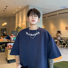 藏青色