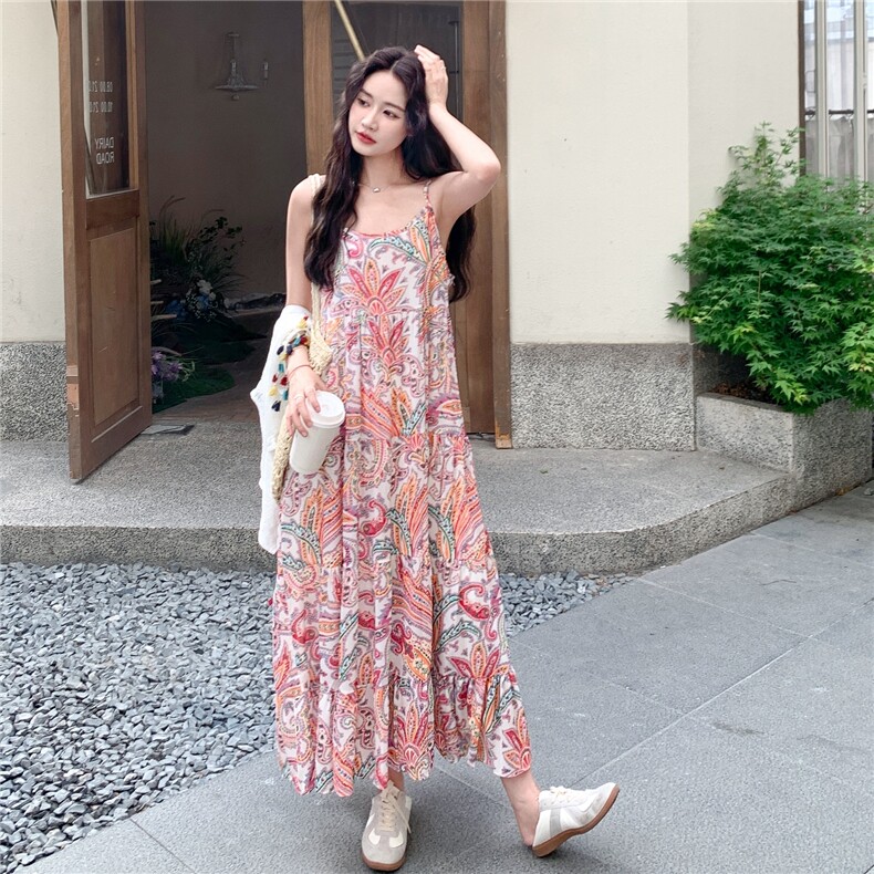 波西米亚风吊带连衣裙套装女夏2025新款不规则流苏刺绣罩衫两件套,女装连衣裙,2C177