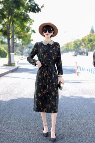 貂绒钻领气质连衣裙含羊毛，女装连衣裙，澳洛菲