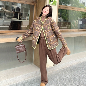 大货已出花色外套2025年新款羽绒服老标90绒2c280-p235-k338图片