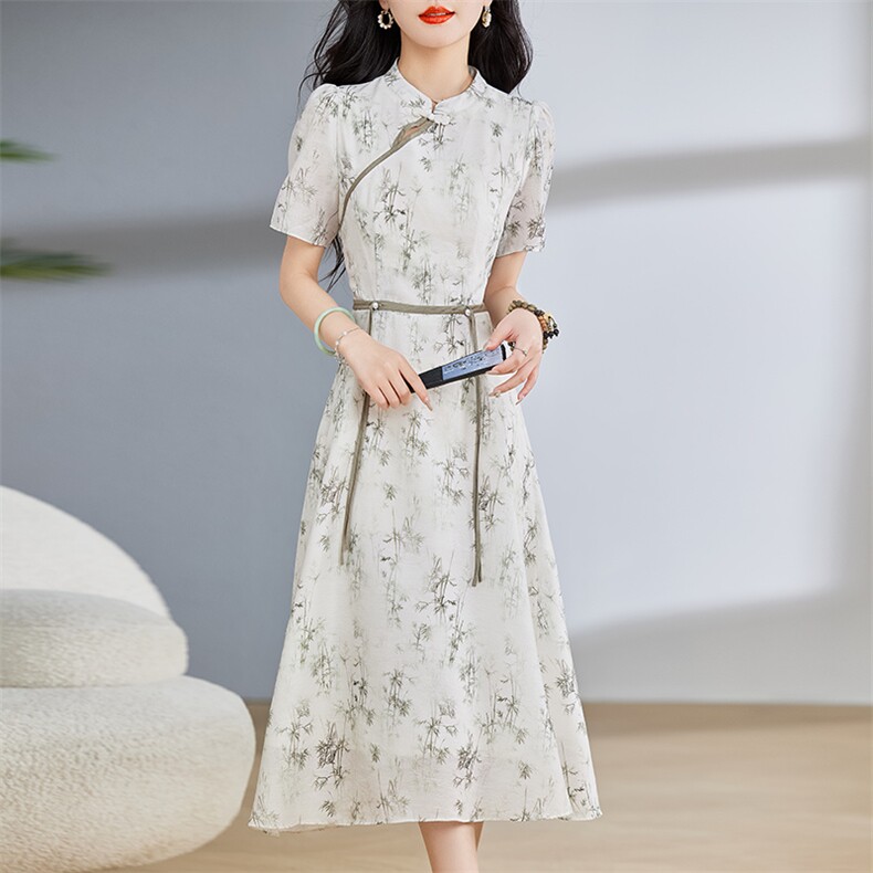 2024年夏季新款女装盘扣高腰旗袍领印花短袖中长款复古连衣裙,女装连衣裙,初闻兮