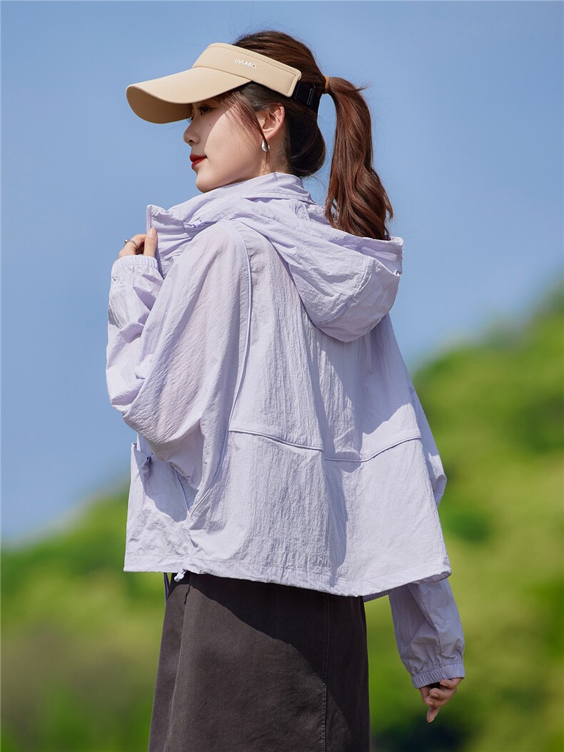 现货2026夏季新款休闲韩版宽松轻薄遮阳连帽（帽子可收纳）短外套,女装防晒衣,靓衣阁