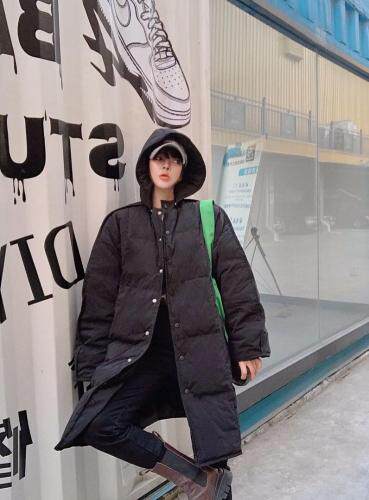 简约大版羽绒服帽子可脱卸均码.，女装羽绒服，尚映
