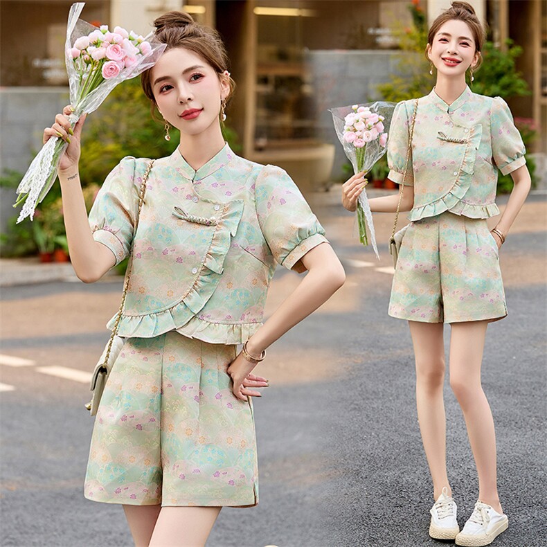 2025年新款木耳边新中式短裤套装女夏改良旗袍气质两件套，女装套装/套裙，橙子家