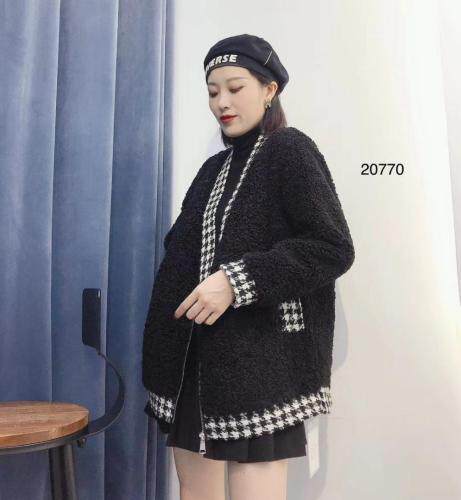 【现货】颗粒绒皮毛一体外套，女装，億亿铭品