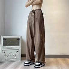 咖啡色