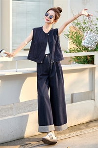 牛仔套装女2025夏新款韩系高级松弛感超火减龄休闲无袖一整套穿搭图片