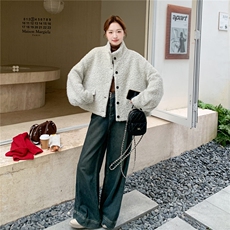 韩版宽松显瘦百搭加厚保暖毛毛外套女短款立领羊羔毛外套，女装棉衣/棉服，维壹