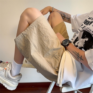 重磅刺绣运动健身短裤男款夏季潮牌速干宽松休闲情侣沙滩五分裤子图片