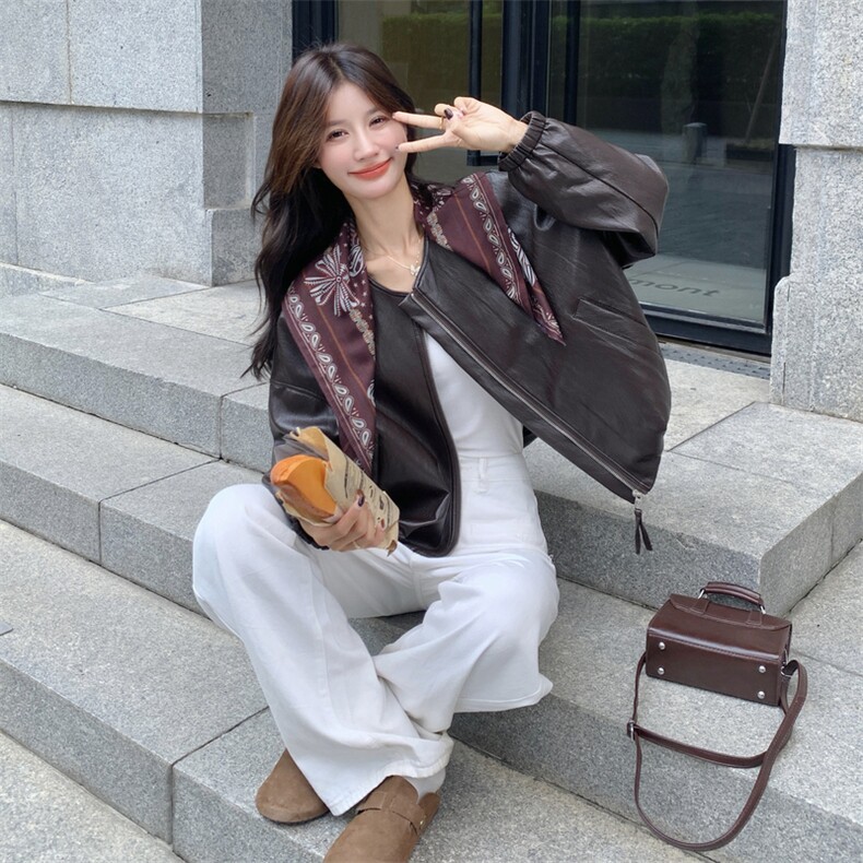 新款主推丝巾皮衣外套2615-P155-K248,女装短外套,2C129