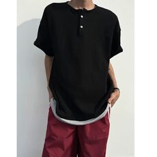 黑色
