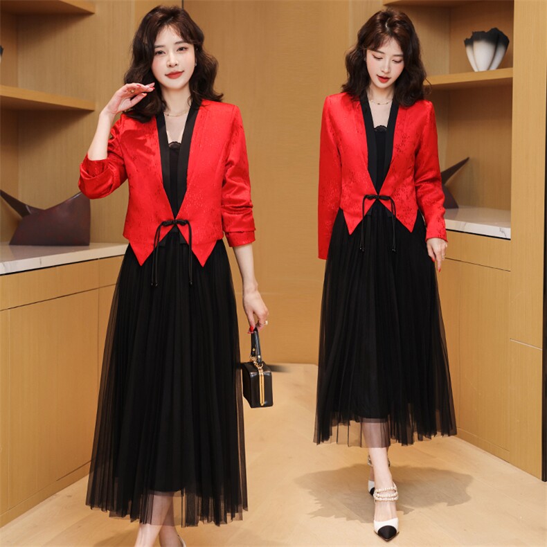 现货2024春装法式小香风上衣新中式风气质复古撞色设计盘扣套装，女装套装/套裙，火爆靓佳人