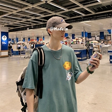 绿色