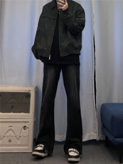 黑色