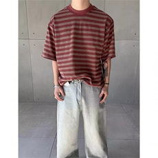 红色