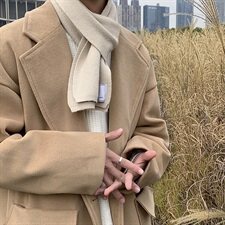 卡其色