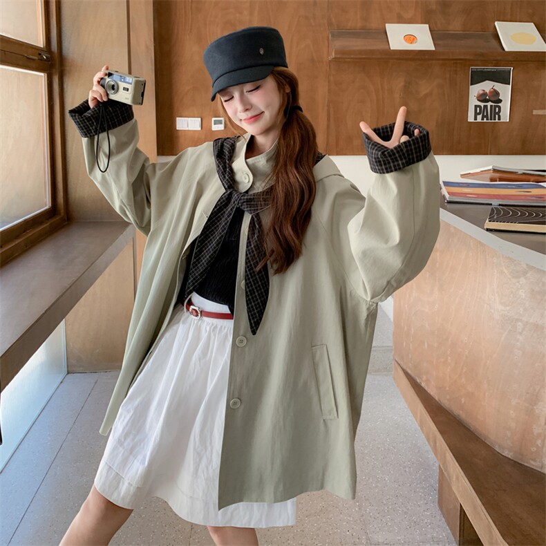 新款现货主推拼接格纹连帽中长款风衣2608-P185-K268,女装短外套,2C129