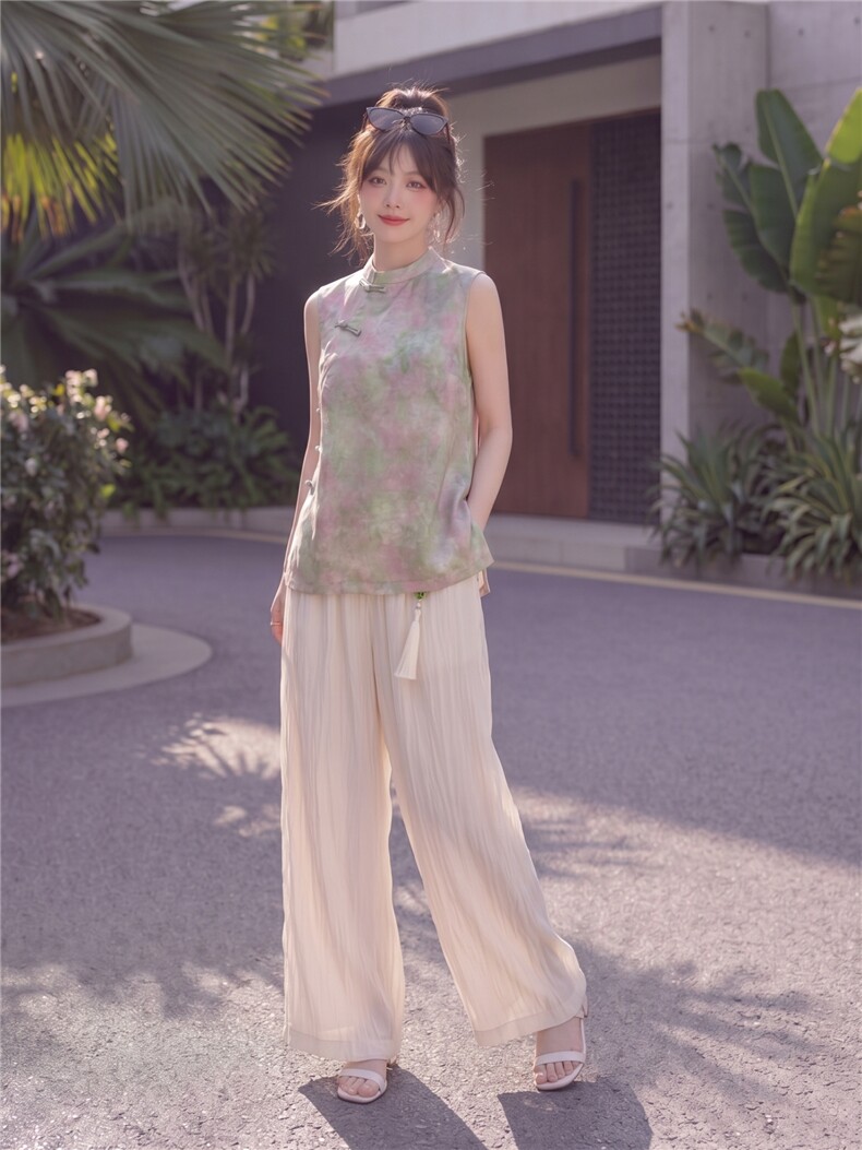 2026年夏季休闲风女优雅淑女通勤日常印花压皱新中式两件套,女装套装/套裙,曼琳思菲