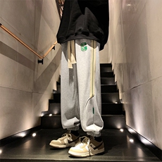 麻灰色