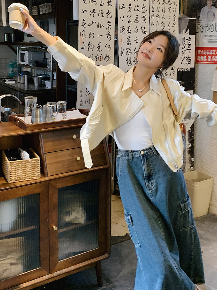 休闲短外套女2025春秋新款百搭气质显瘦韩版斜拉链夹克上衣米白色,女装短外套,鑫慧