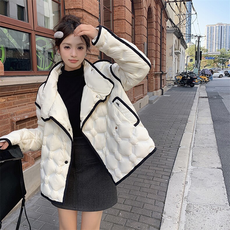 白色独特超好看小香风羽绒服女2025冬季新款高端洋气条纹白鸭绒服,女装羽绒服,2C372