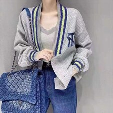 秋装新款韩版洋气卫衣，女装卫衣/绒衫，依露奇