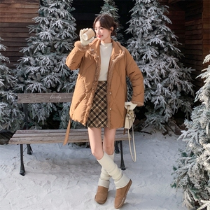 新款，，绗线显瘦拼毛毛羽绒服5582-P295-K448图片