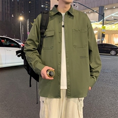 军绿色