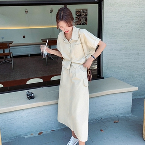 工装风穿搭灰色套装女夏2025新款超火好看绝美衬衫半身长裙两件套图片