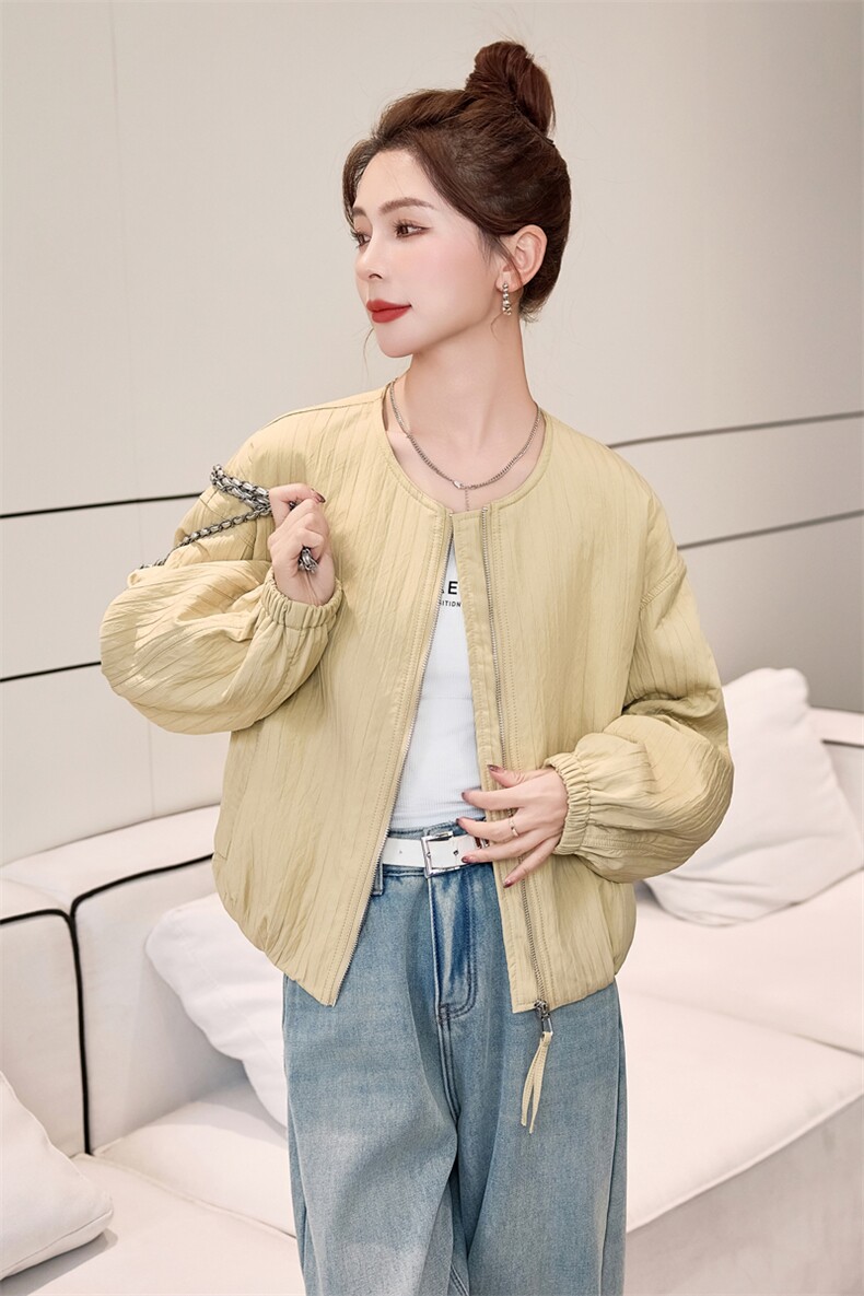 2025年春季短款宽松休闲外套,女装短外套,布依丽人