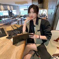 拼接方领纯色短袖极简风长袖西装韩版春秋小个子炸街气质网红时尚，女装西装，浙宝189
