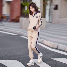 2024年春季时尚休闲翻领休闲针织绣花套装，女装套装/套裙，依恋蒂丝